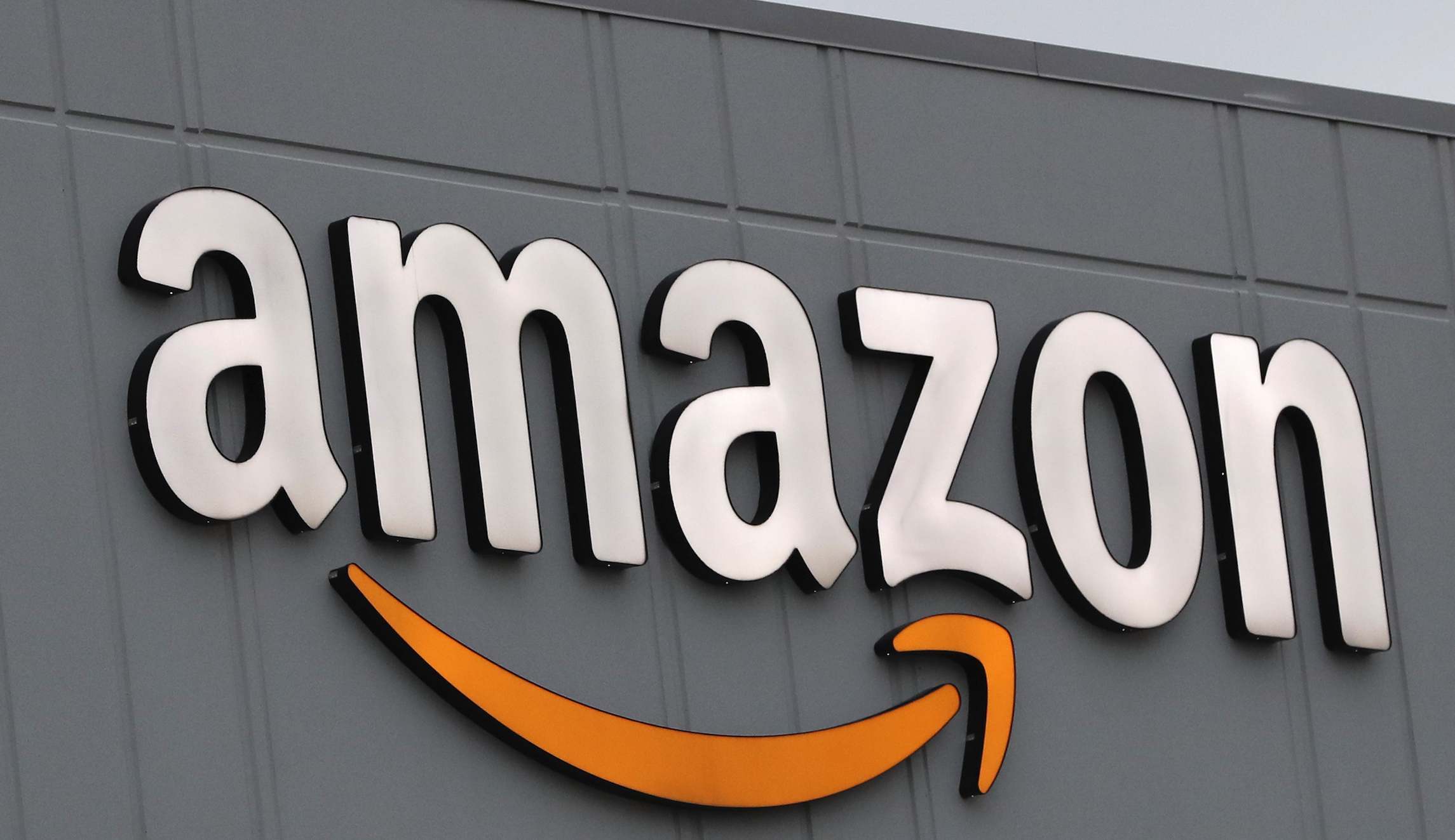 Alabama Amazon workers could unionize, becoming first in US to do so