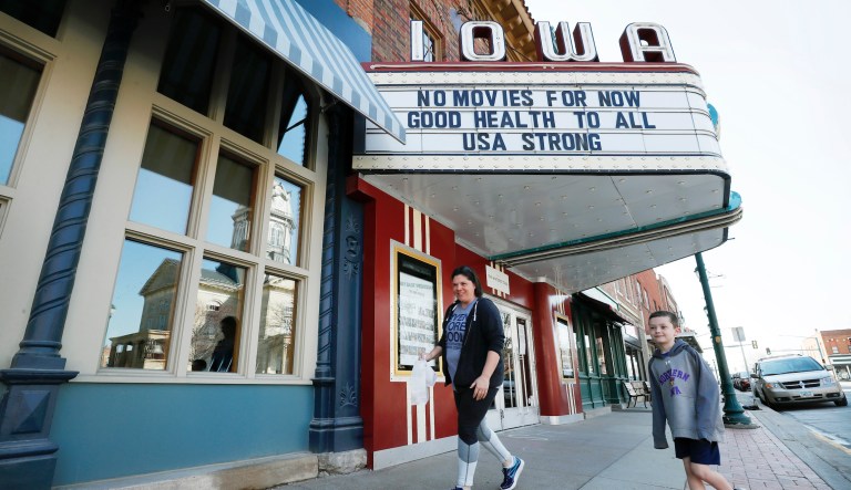 GDP contracts 4.8% in first quarter, first negative growth rate since 2014