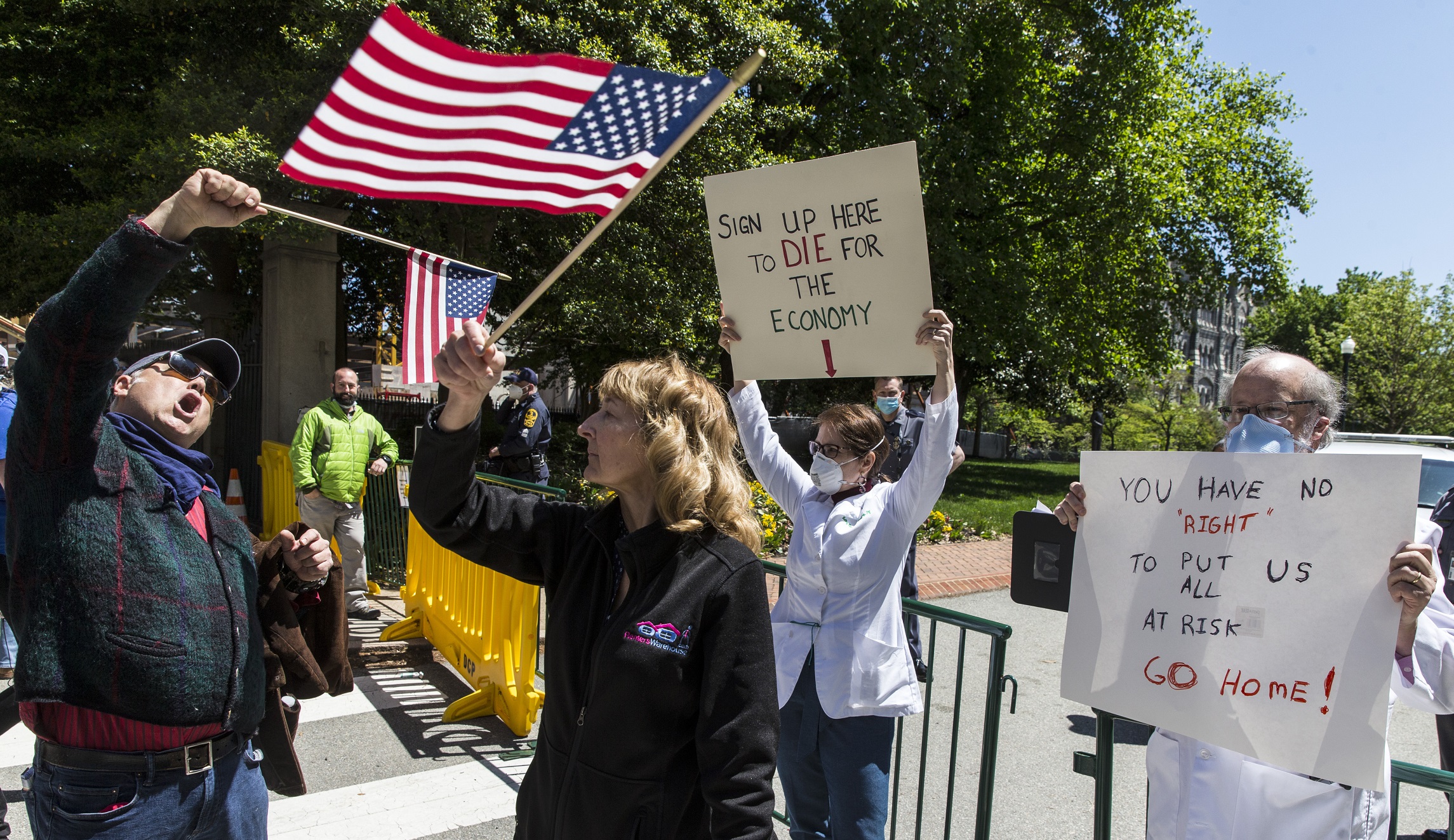 Among the cou rouges: A ‘redneck’ reports from the ReOpen Virginia rally