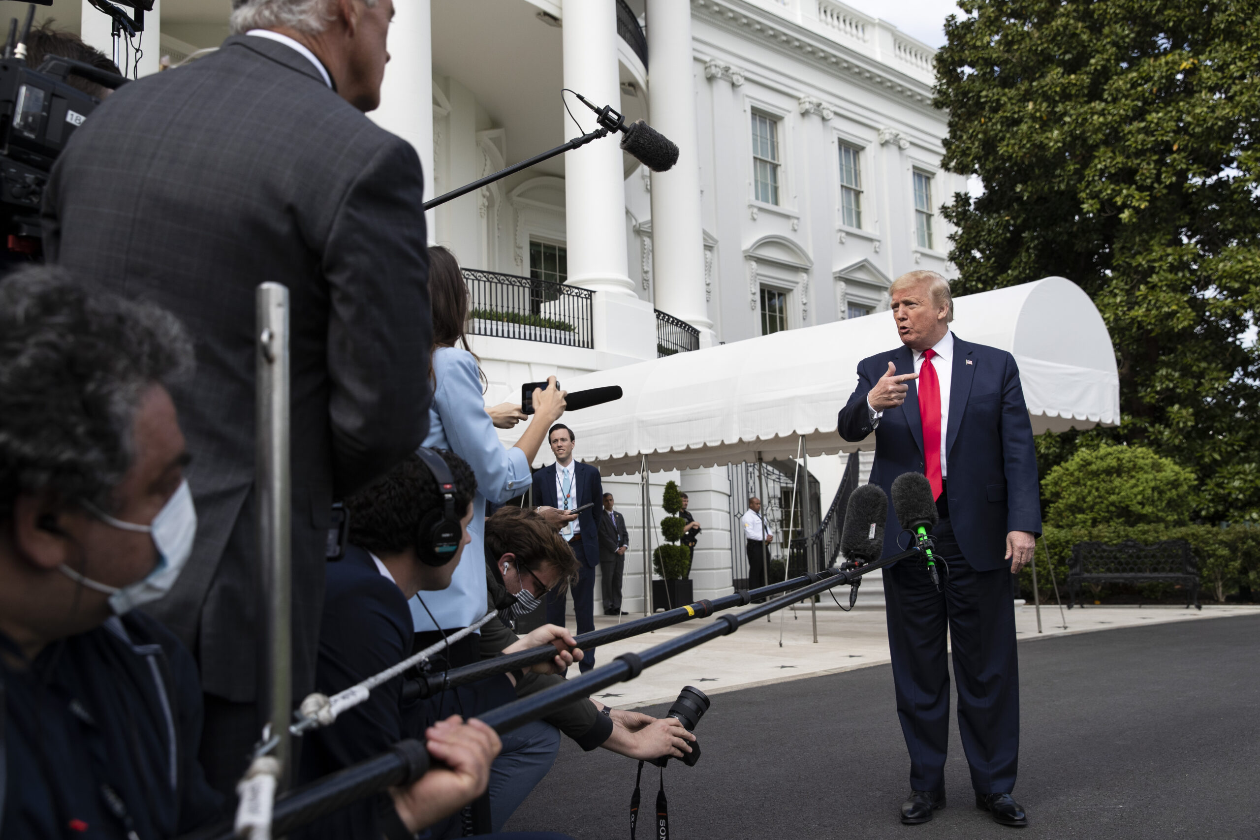 New: Daily virus tests for White House reporters