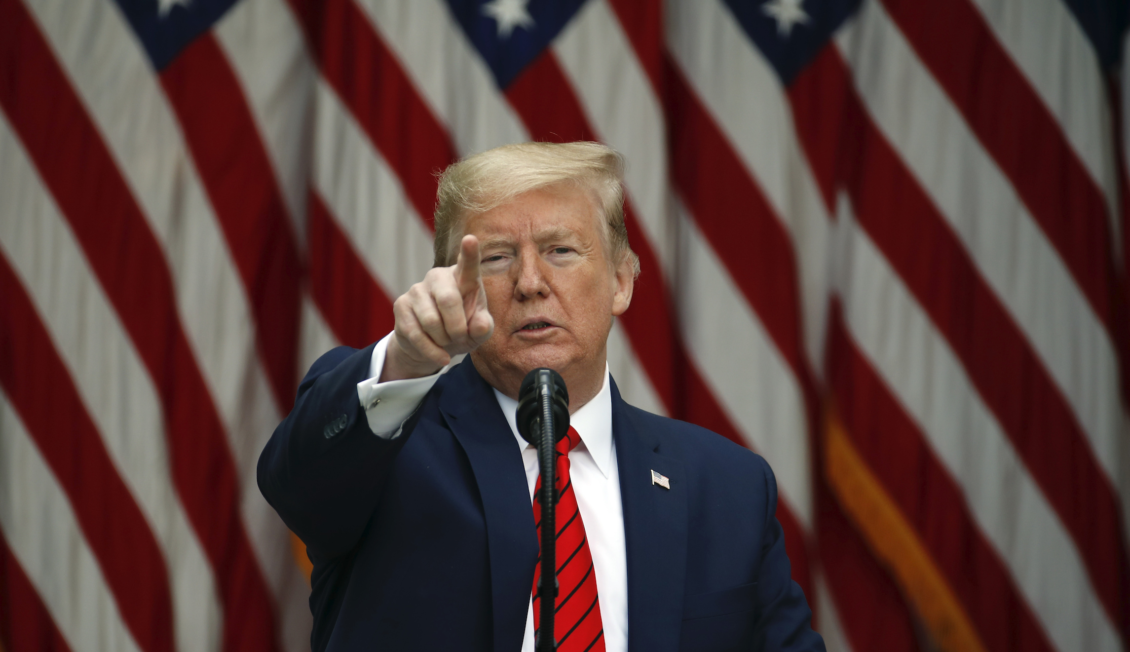 Trump demands federal retirement funds stay out of suspect Chinese companies