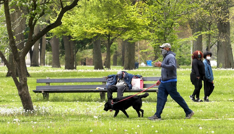 Illinois homeless population numbered 10,199 last year, study finds