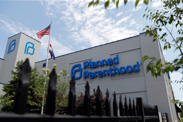 Planned Parenthood ‘illegally’ took $83 million in coronavirus stimulus: Senators