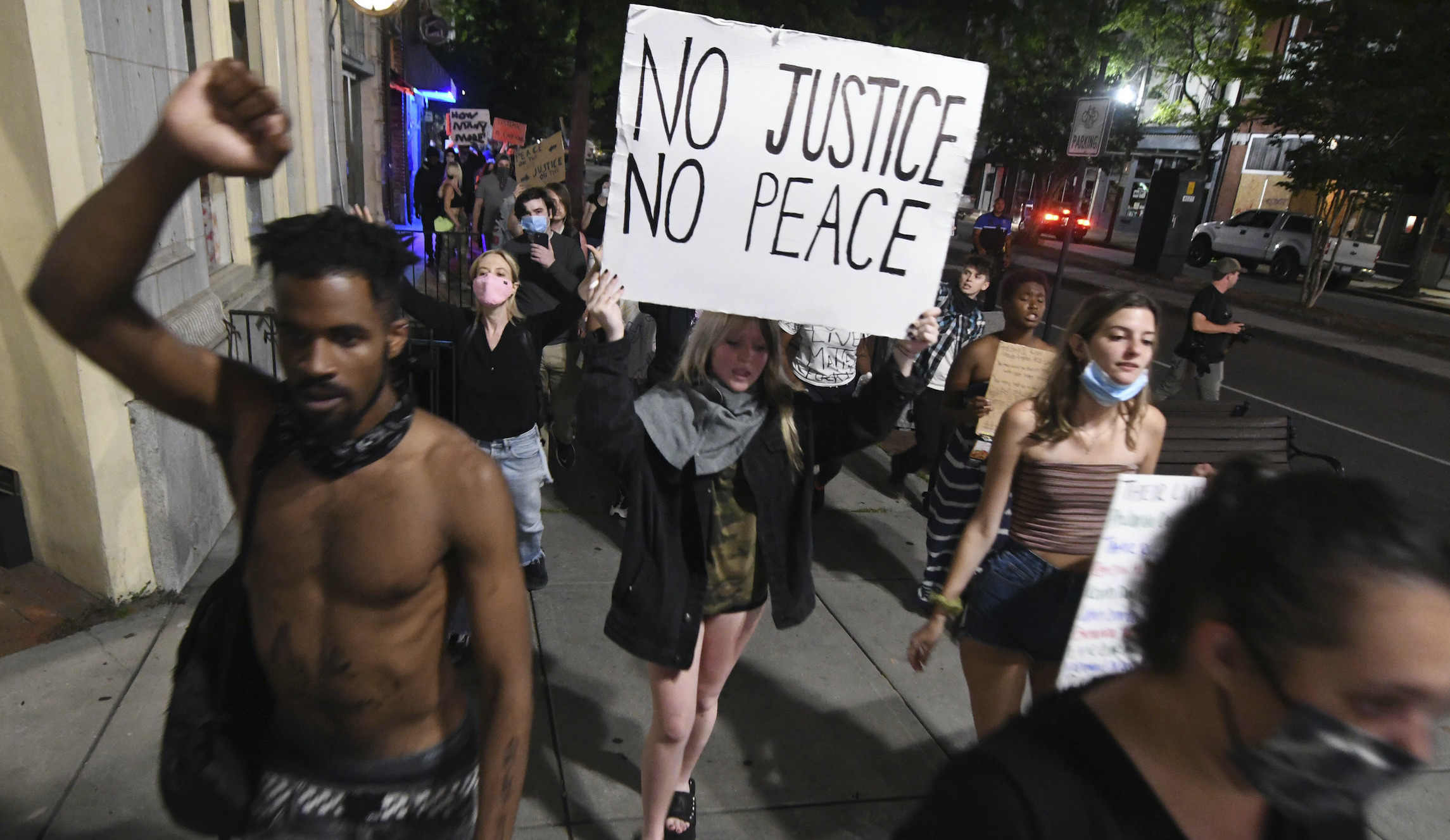 ‘Wealth redistribution’ squeezed into the Floyd protests