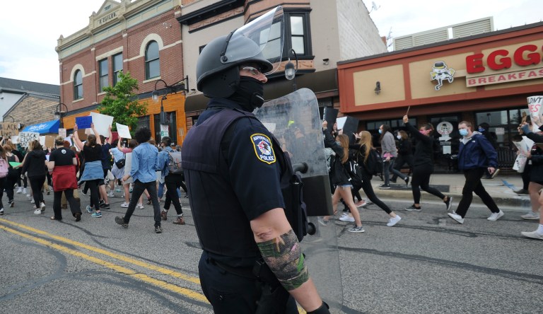 Pritzker calls up more National Guard members, police to prevent looting