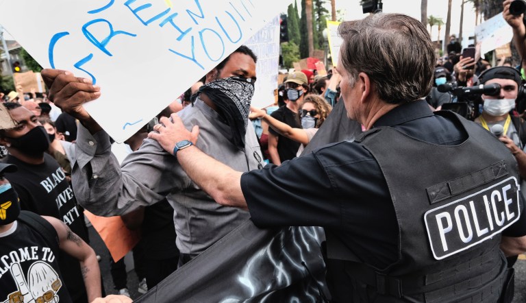 Woman seeks class-action status for lawsuit against Minneapolis police over treatment of protesters