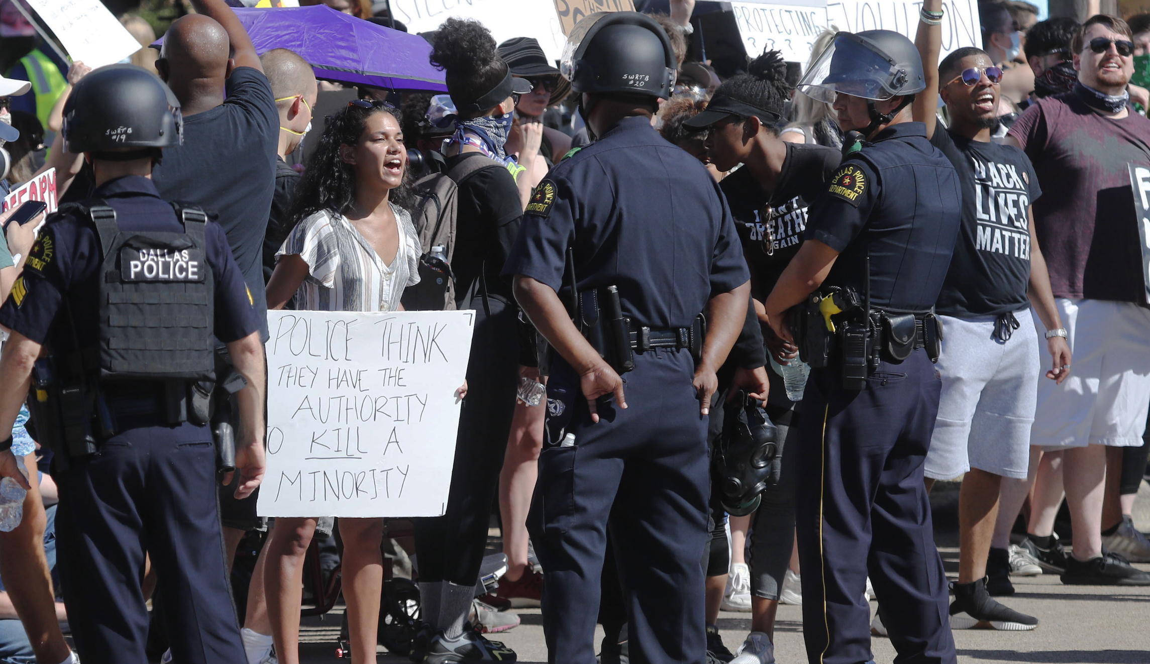 Abbott sends troopers to Dallas to deal with ‘out of hand’ violent crime