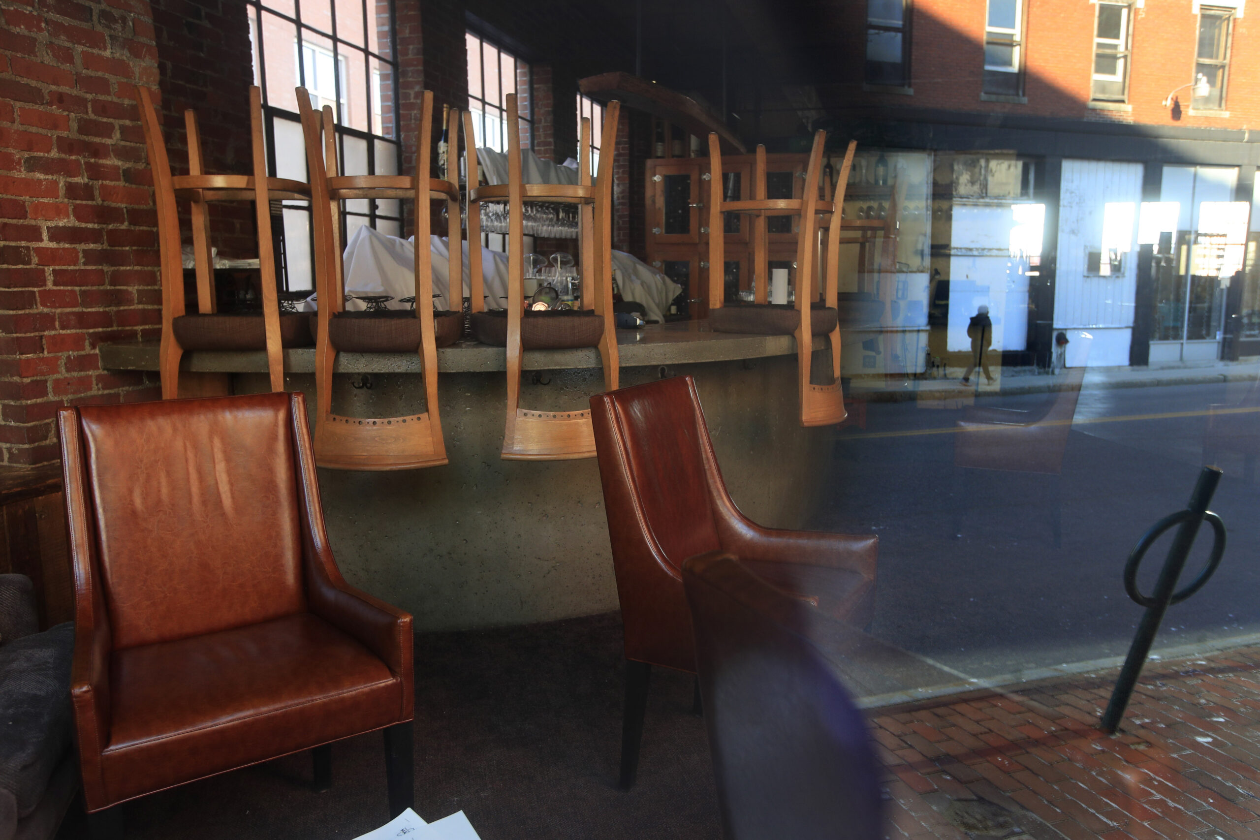 New restrictions could complicate long winter for Maine hospitality businesses