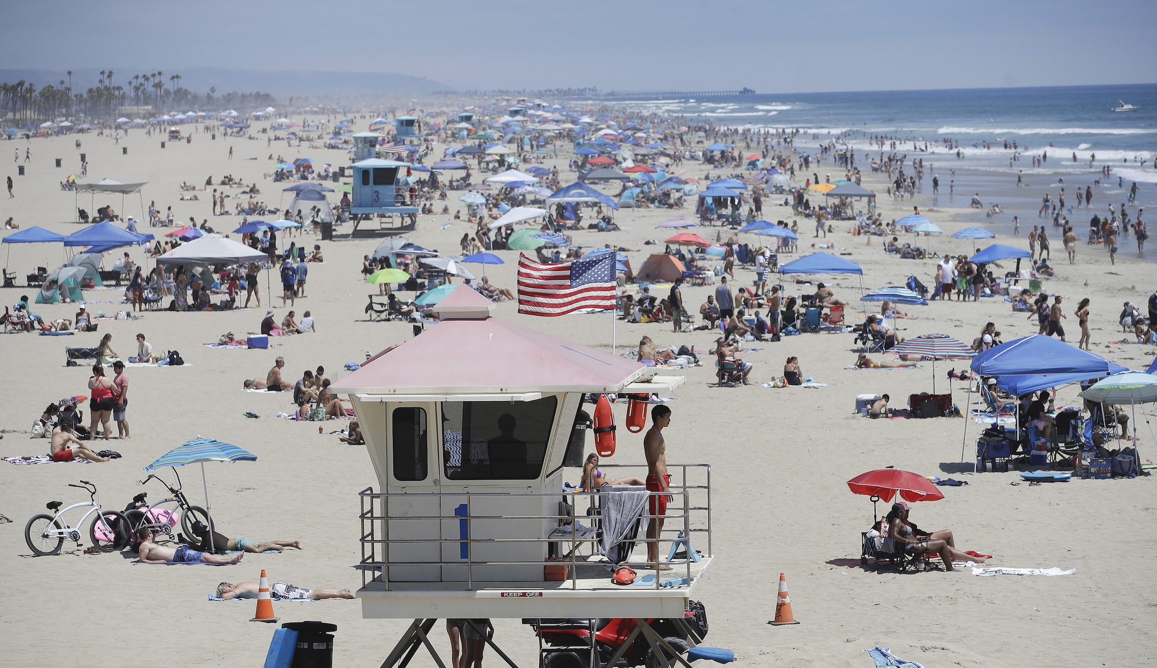 Closing beaches is the exact opposite of what the coronavirus science tells us to do