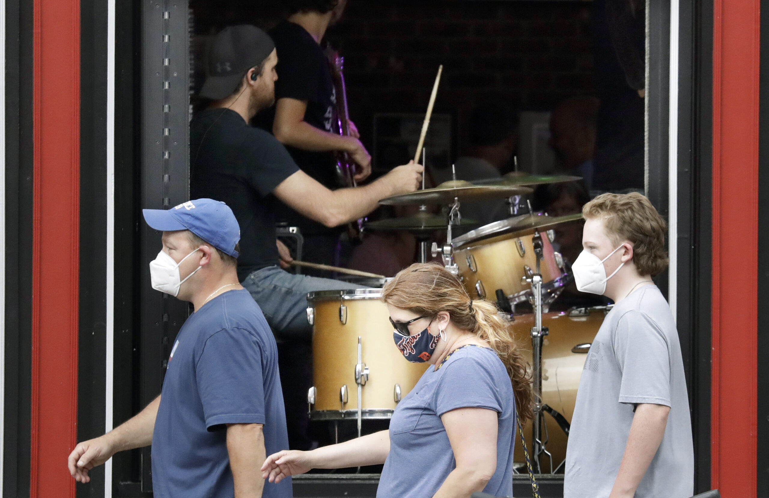 Nashville’s headline industry on the brink of collapse