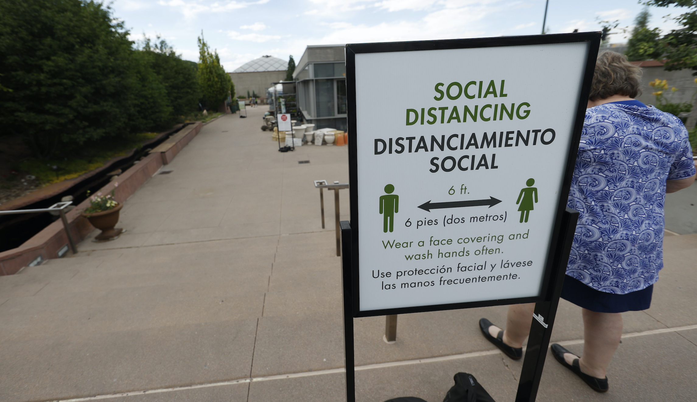 Additional $300 a week on its way for some unemployed Coloradans