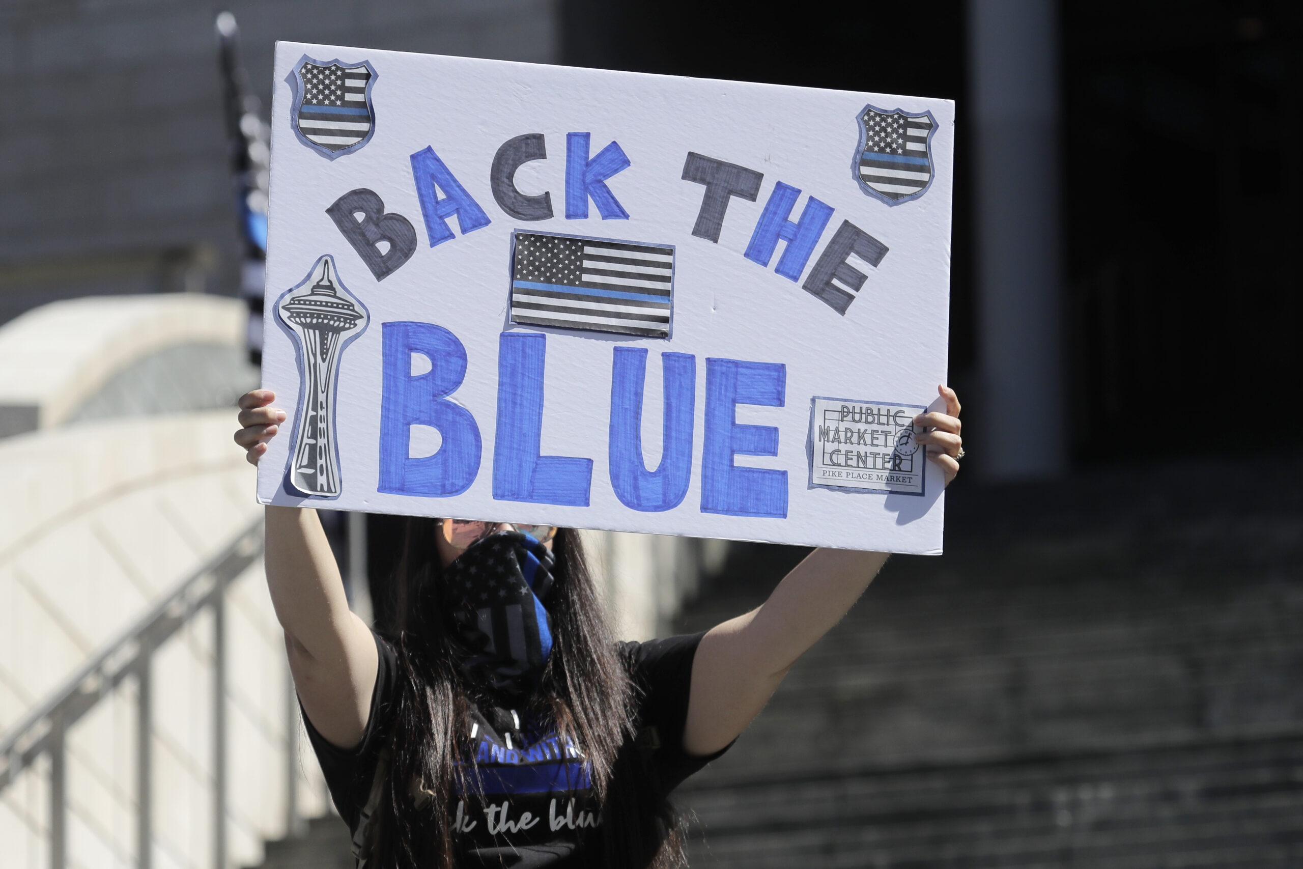 Majority of voters believe there is a war on police and back Blue Lives Matter laws: Poll