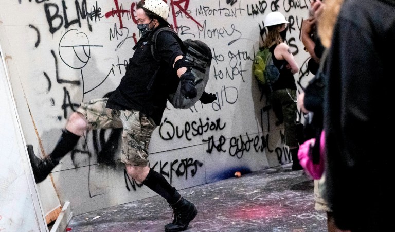 If Democratic mayors want to keep feds away, they should govern their cities