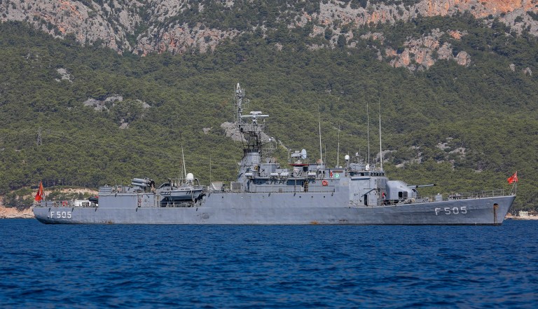 Greece deploys navy against Turkish intrusion