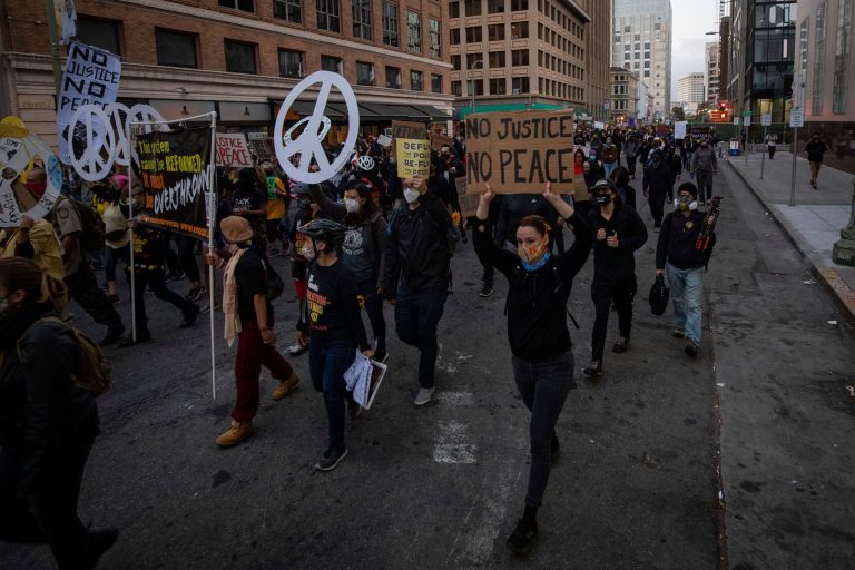 Video of BLM protesters chanting popular Iranian phrase ‘Death to America’ goes viral