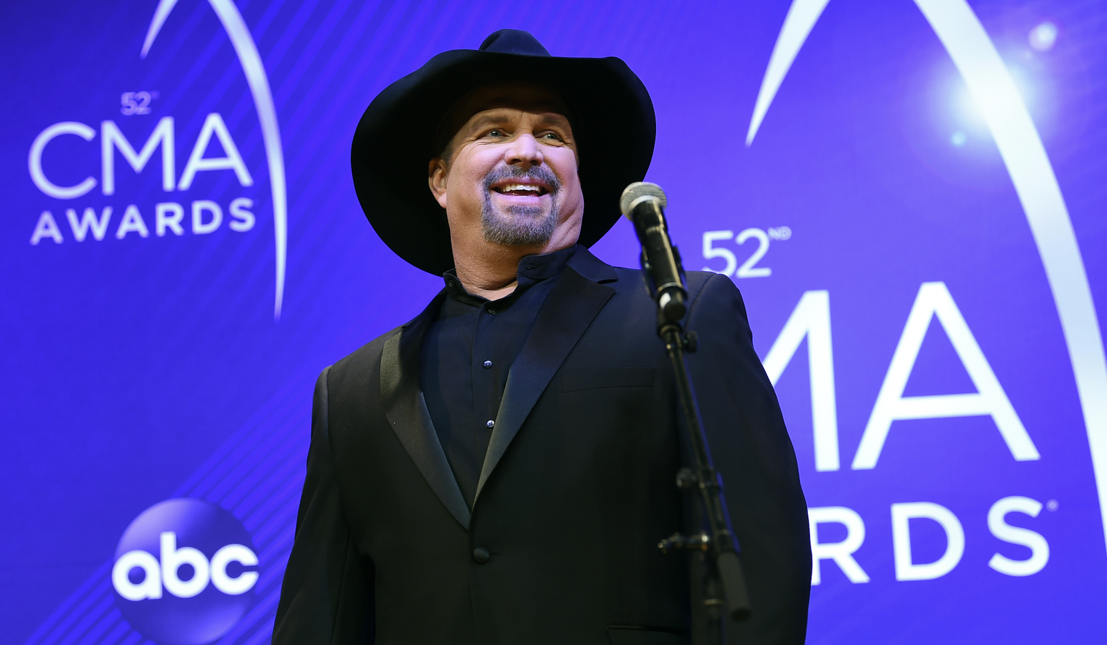 ‘This is not a political statement’: Country star Garth Brooks joins Biden’s inaugural lineup
