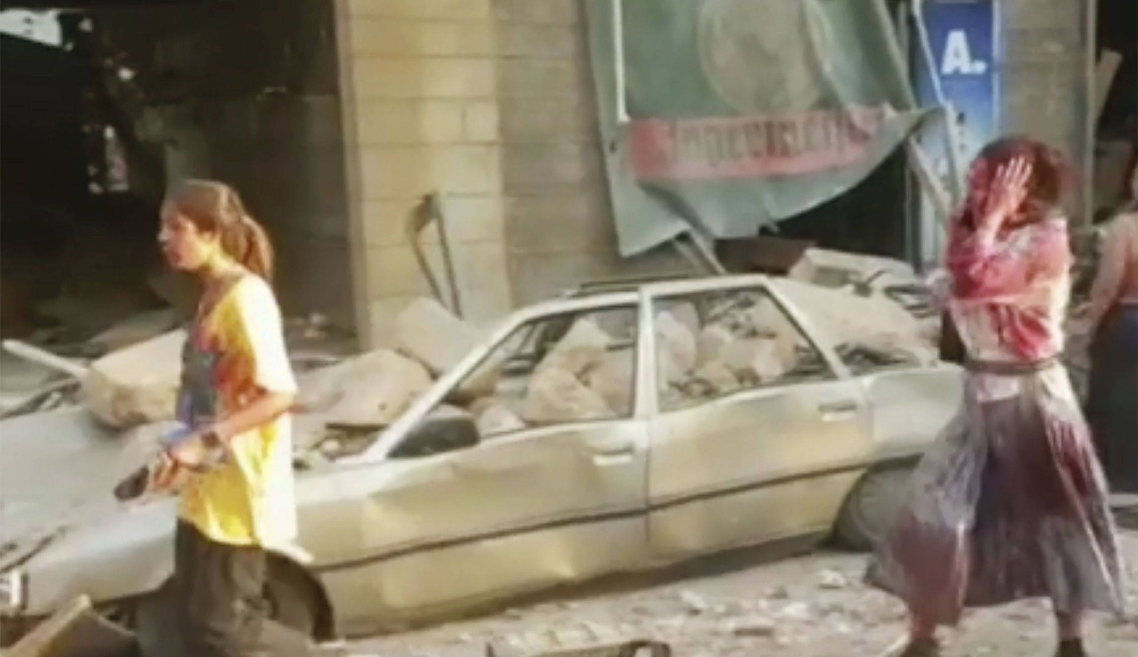 Massive explosion rocks Beirut