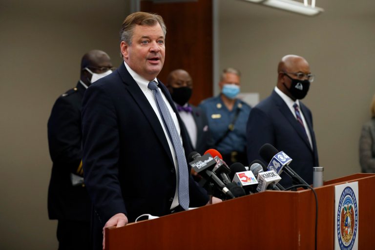 US attorney who recommended DOJ drop Flynn case announces resignation