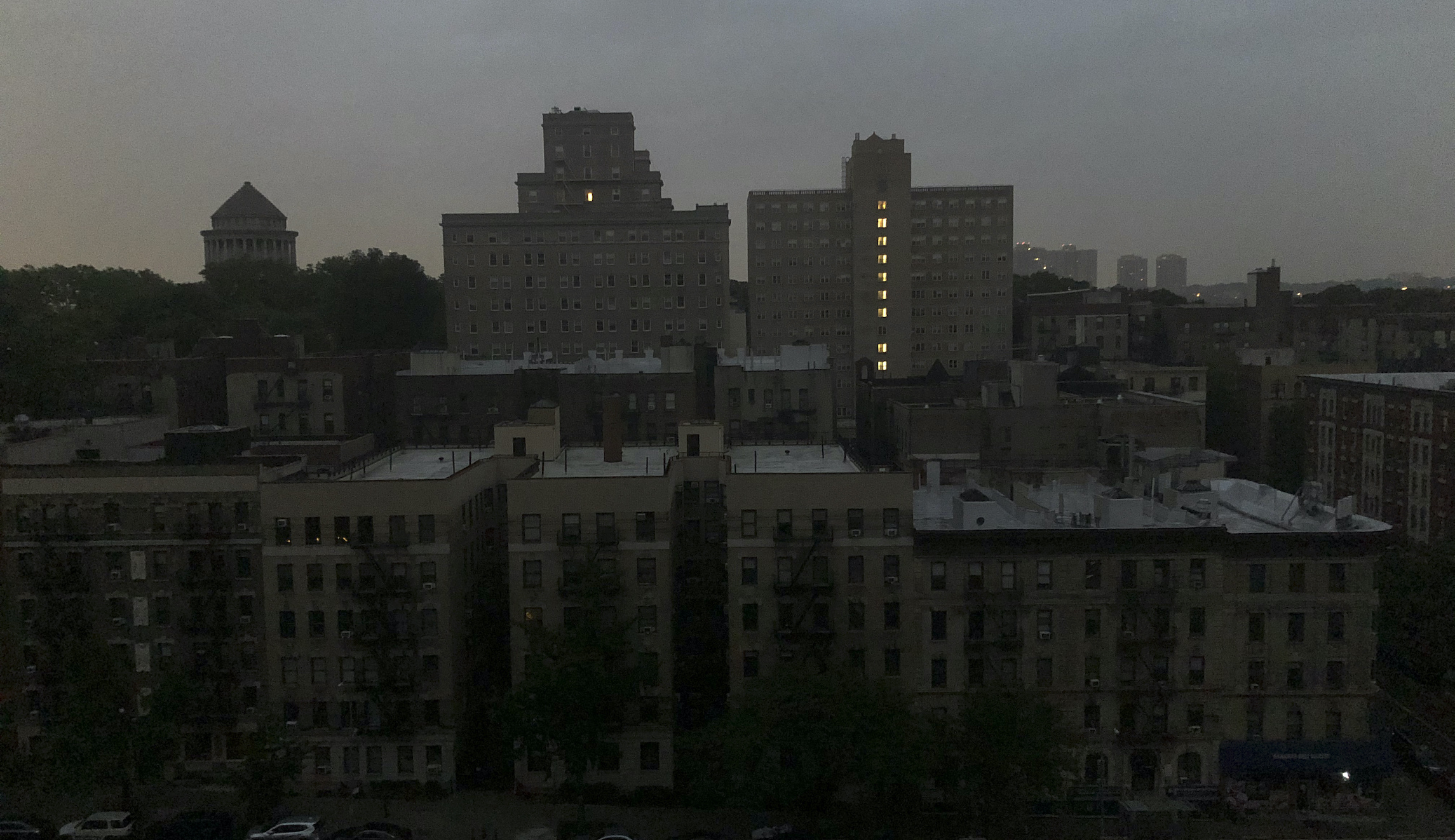 WATCH: Power outages hit parts of New York City