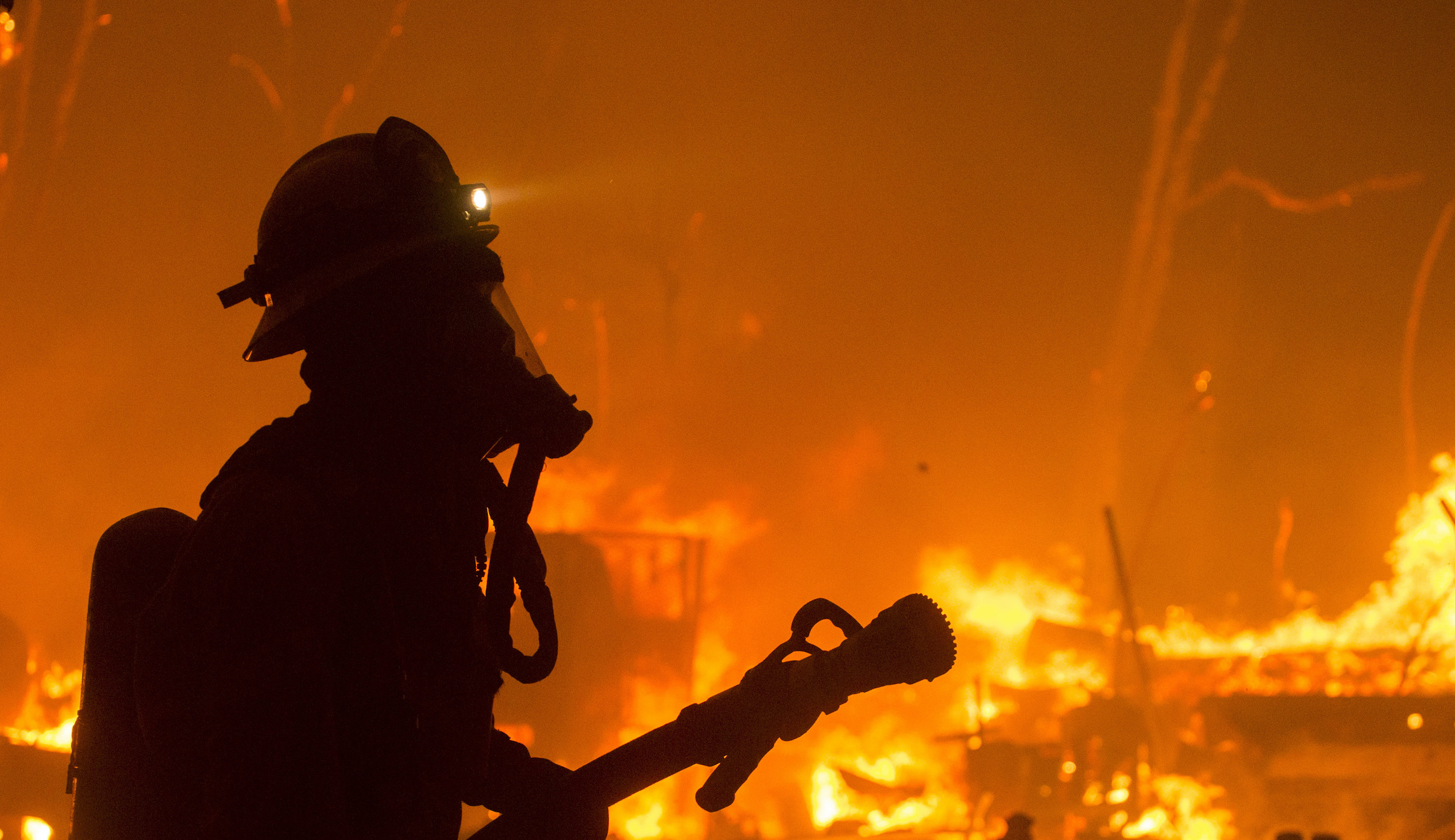 SEE IT: Enormous New Jersey forest fire spread across 2,500 acres only 10% contained