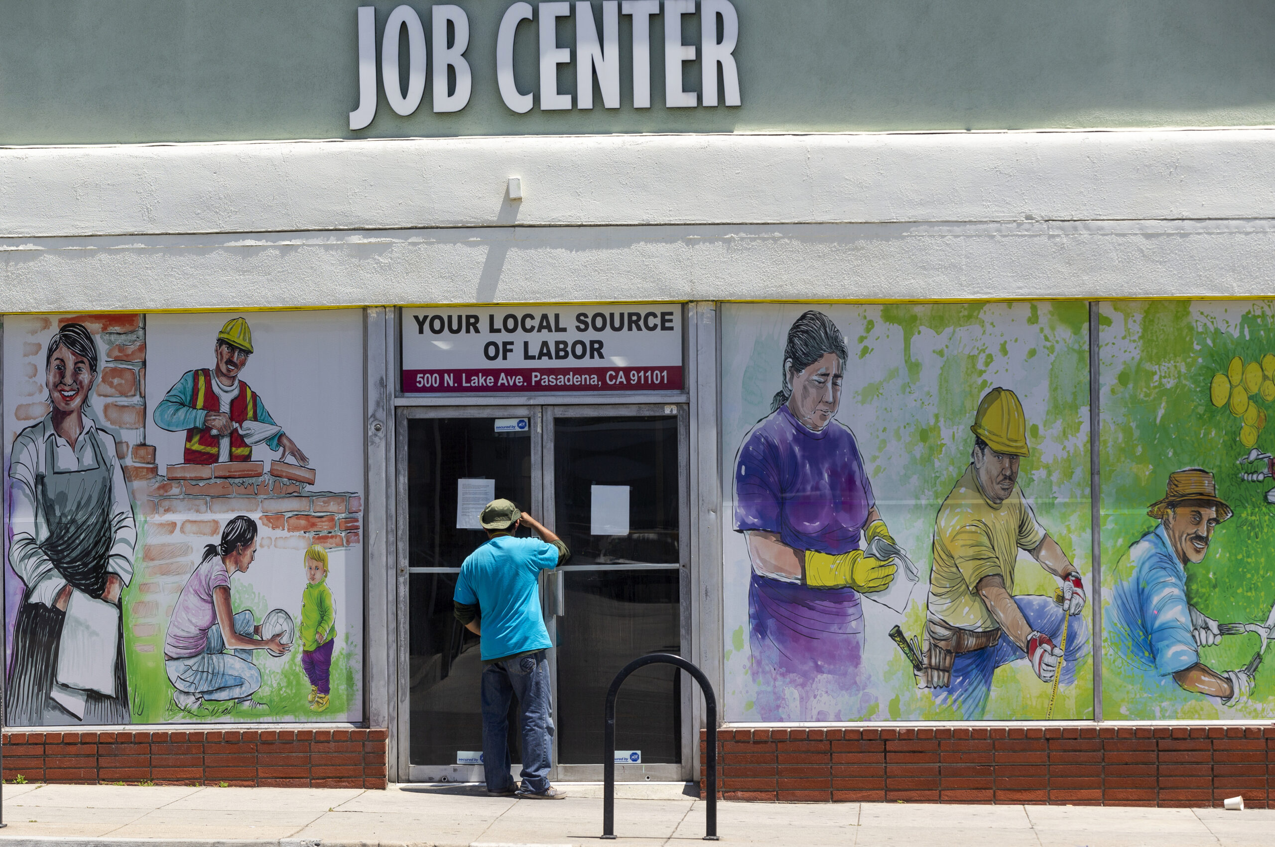 Tennessee to apply for federal grant to provide additional $300 weekly unemployment benefit