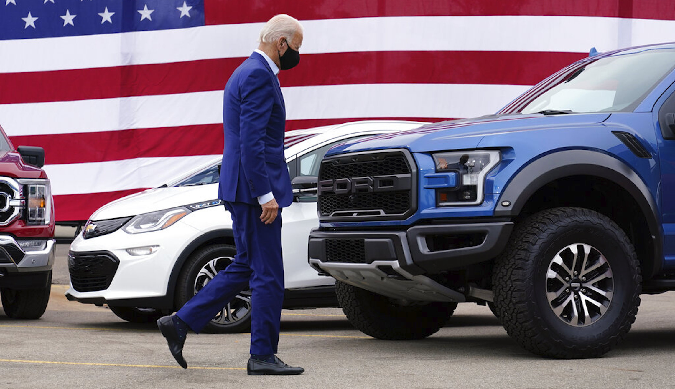 Should Biden really try to revive manufacturing?