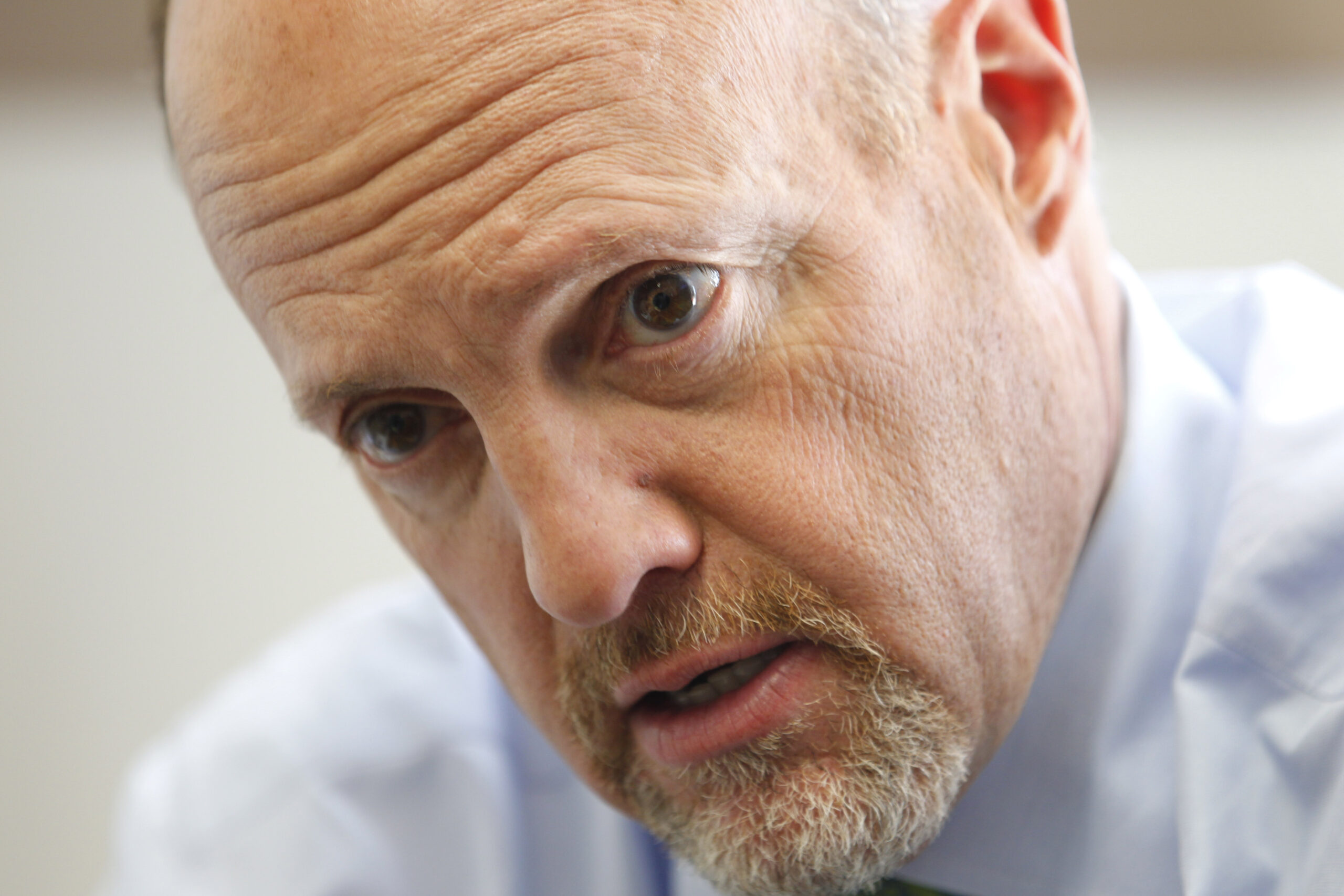 CNBC’s Jim Cramer pushes Biden to implement national vaccine mandate