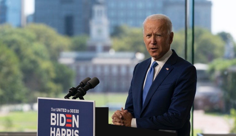Biden makes eleventh-hour pitch to voters in hometown Scranton on Election Day