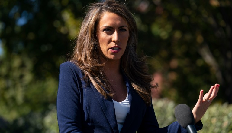 Alyssa Farah resigns as White House communications director