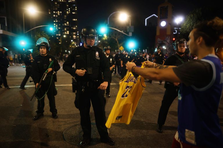 NBA fans reportedly targeted police officers following Lakers title win: ‘Throwing beer bottles’ and other ‘projectiles’