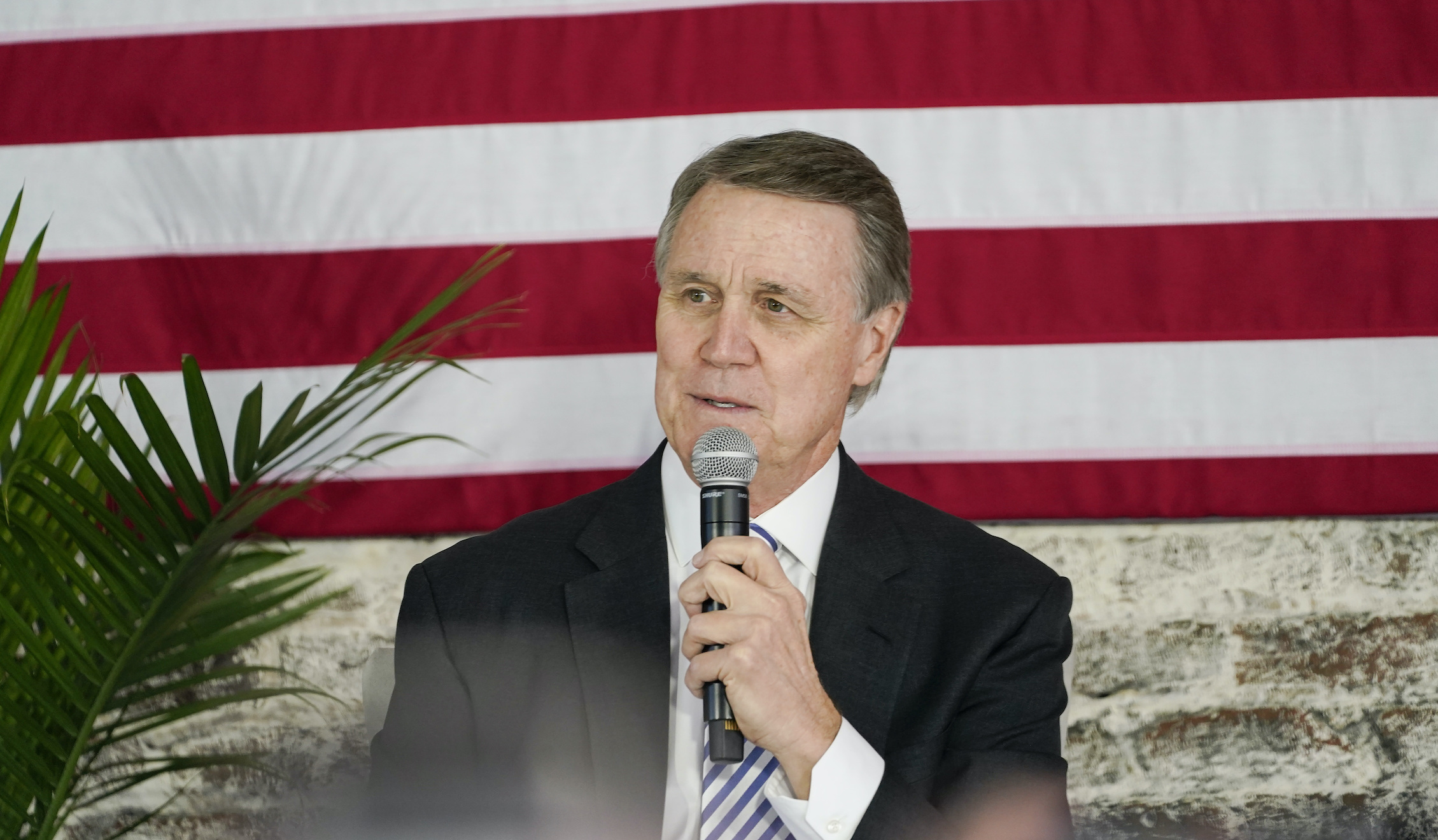 After Democratic opponent calls him ‘crook’ in debate, Republican senator ditches final face-to-face encounter
