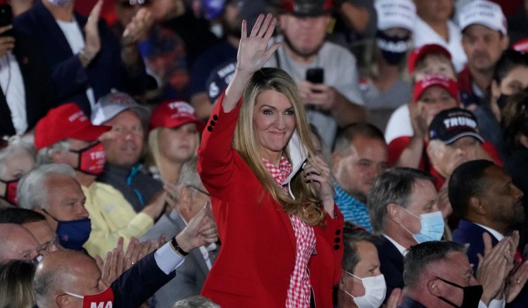 Kelly Loeffler advances to Georgia Senate special election runoff