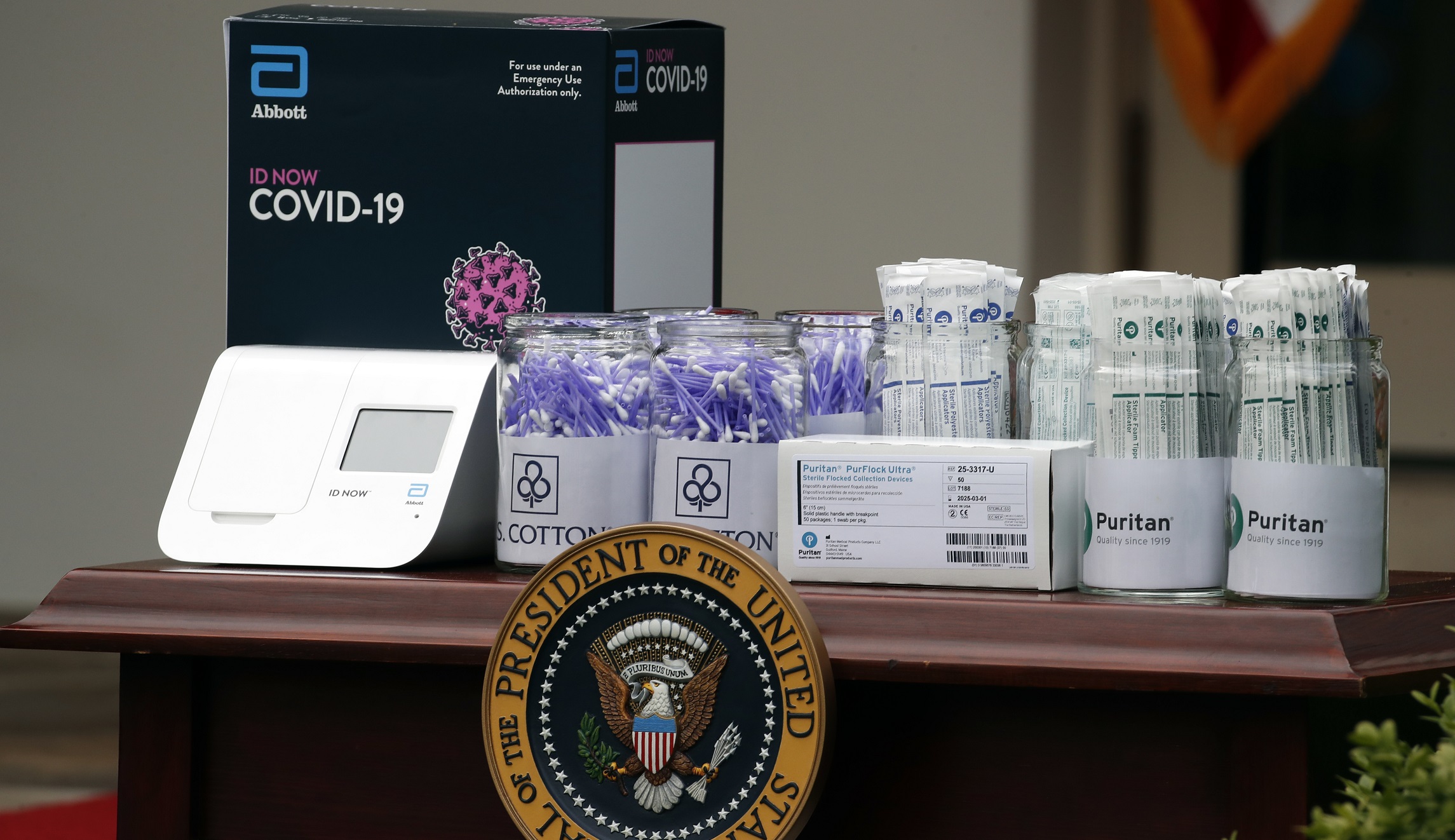 Instead of lockdowns, the government should liberate rapid COVID-19 self-testing