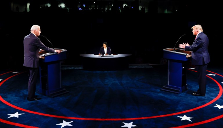 Here’s who won the debate, based on vocals and visuals alone