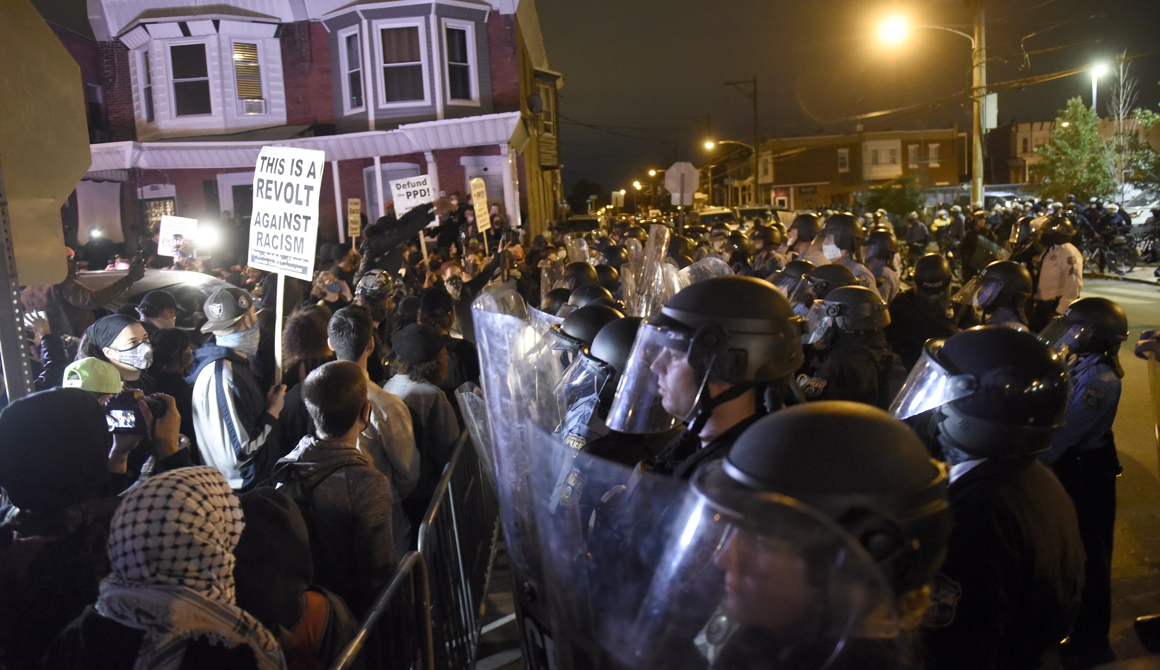 New York Times reporter criticized for saying conservative outlets are ‘looking to amplify/draw attention to looting’ by reporting on Philadelphia