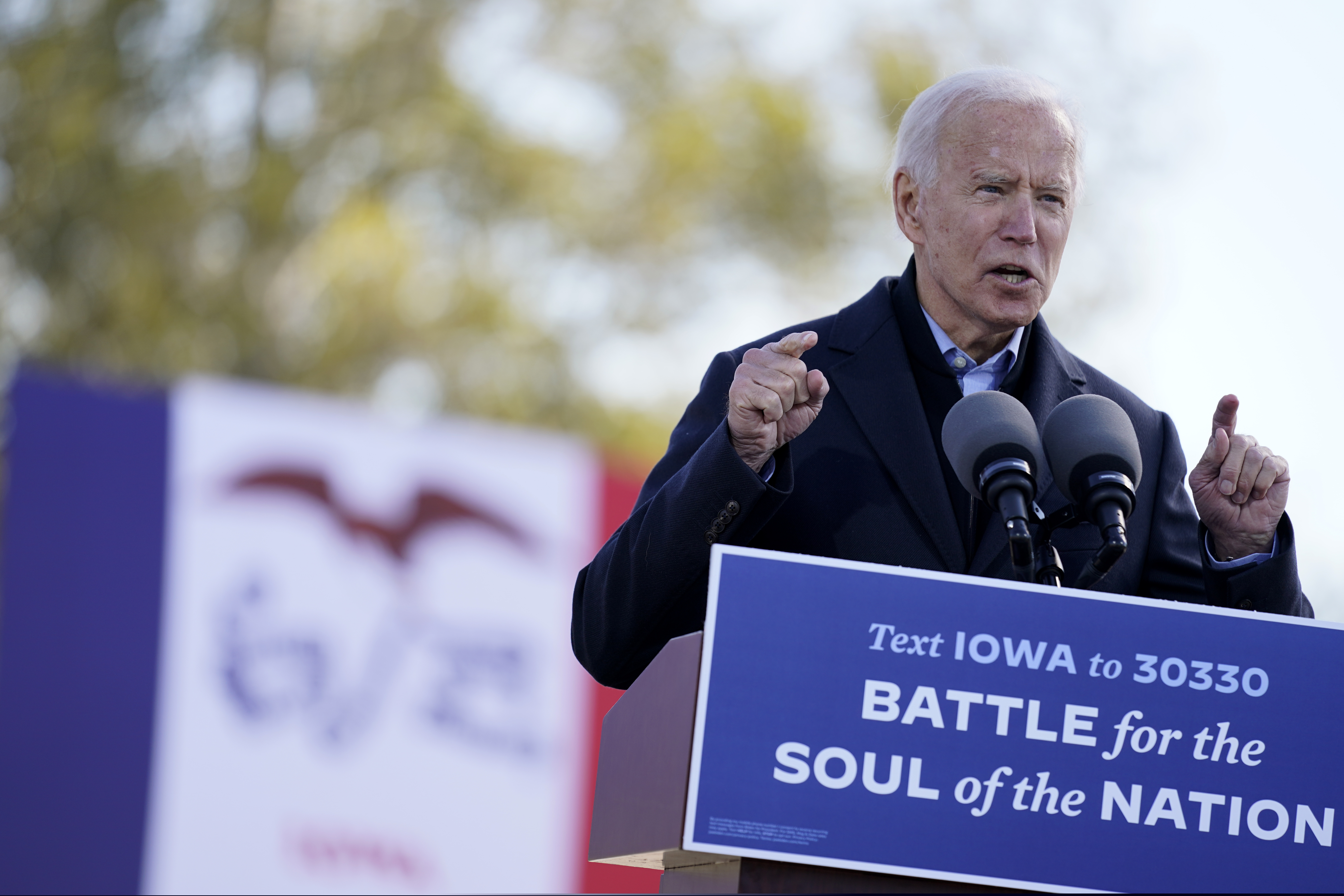 Payback: Biden tumbles 19 points in Iowa as women and youth abandon him