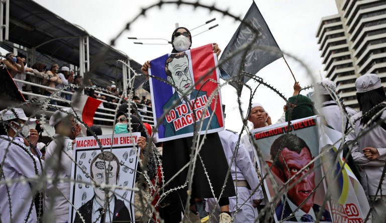 France can defend both freedom of speech and freedom of religion for Muslims