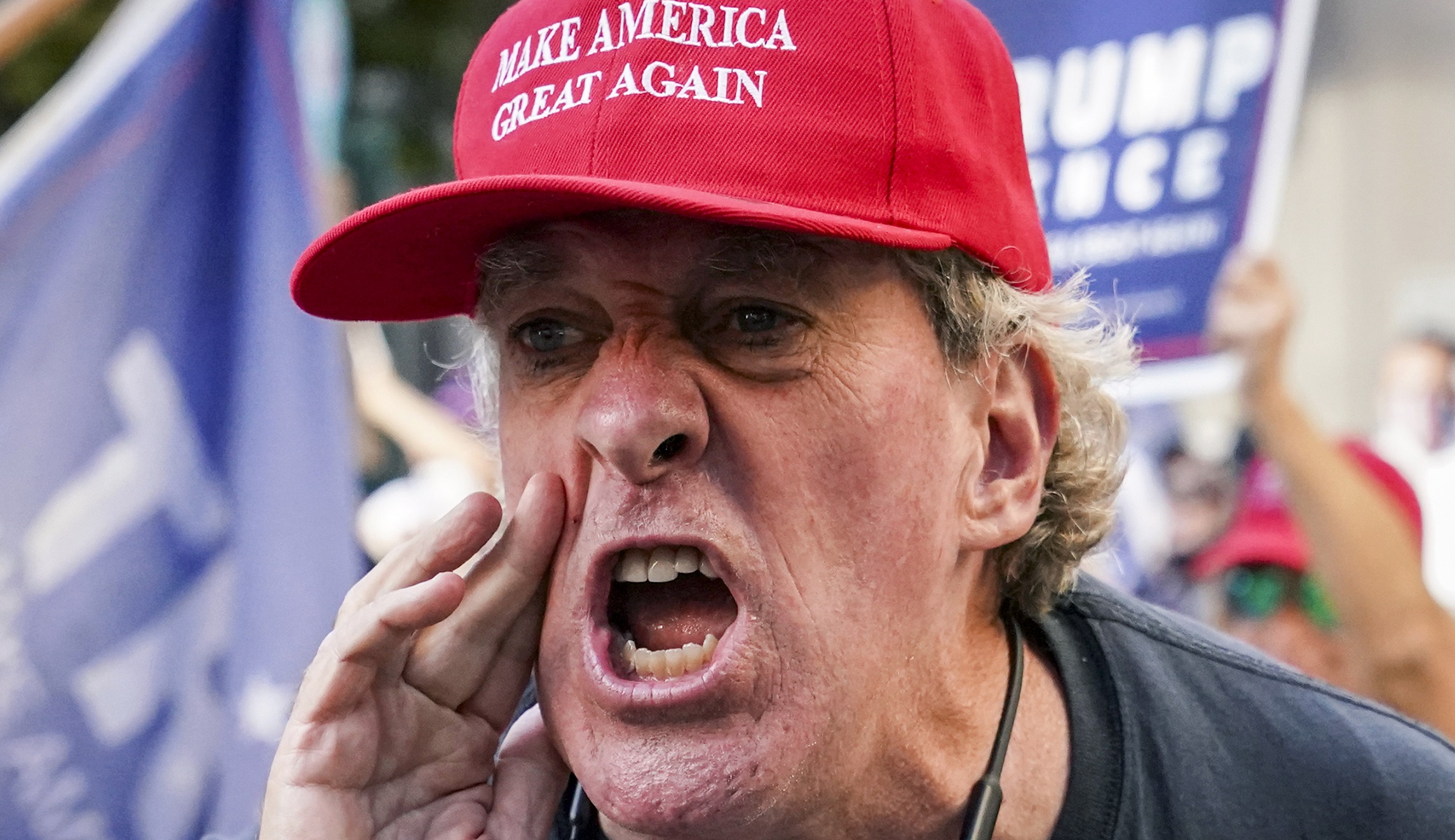 Conservatives should condemn Trump’s imperial ex-presidency, not abet it