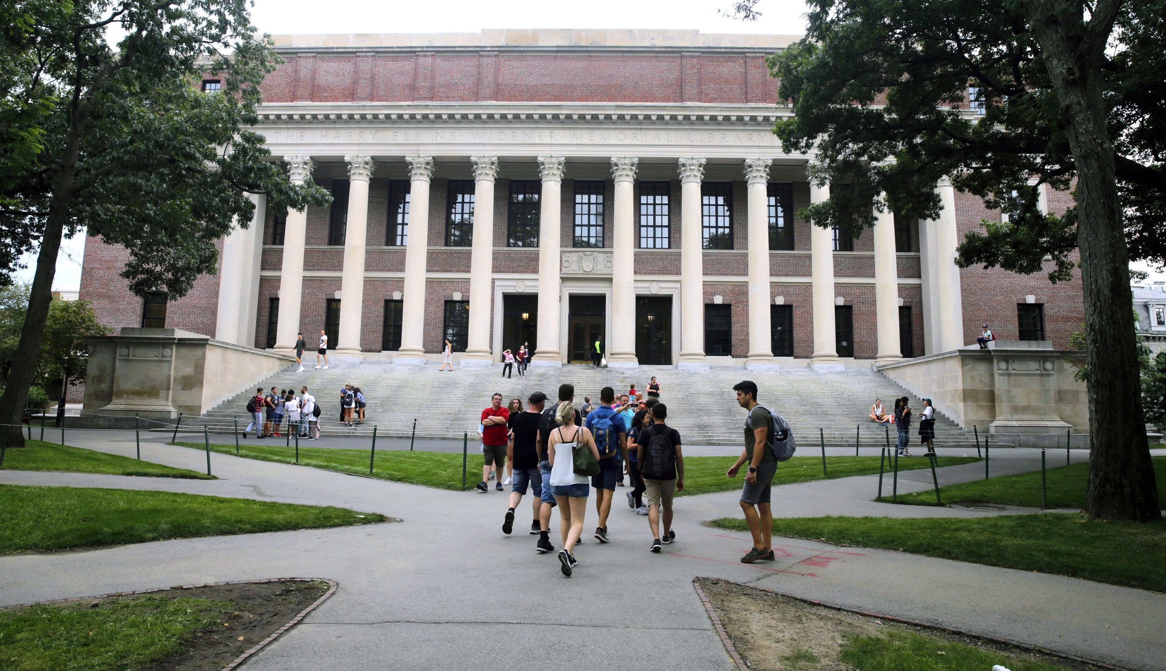 A student loan bailout would do almost nothing for the economy