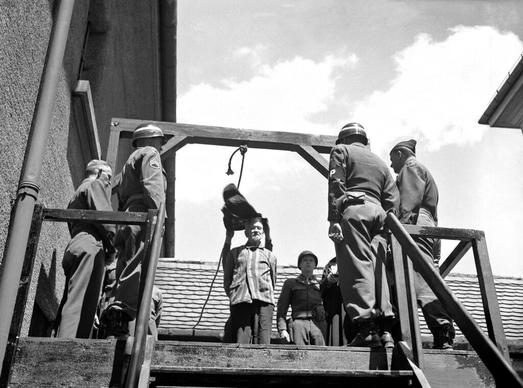 Nazi’s Nuremberg horrors go to auction