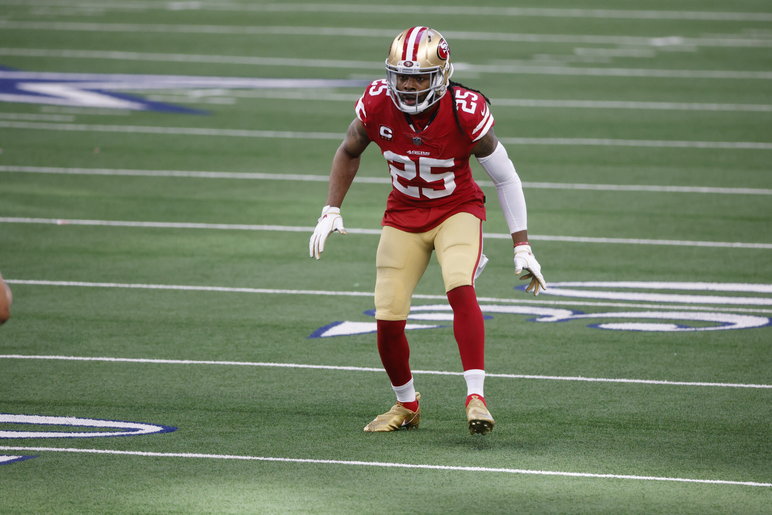 NFL cornerback Richard Sherman arrested on domestic violence charge