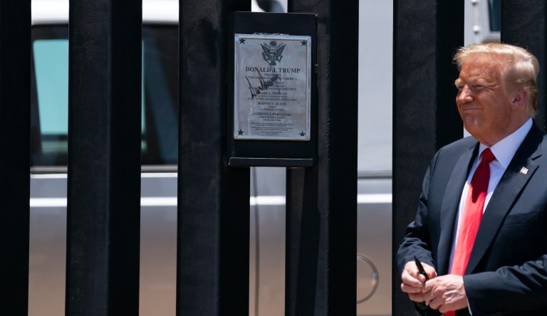 Trump hits 450-mile goal for 2020 border wall construction