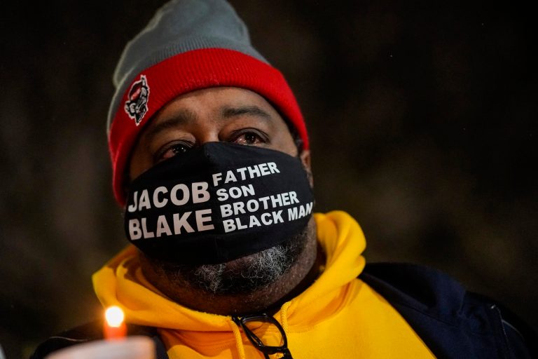 Jacob Blake drops civil rights lawsuit against Wisconsin police officer