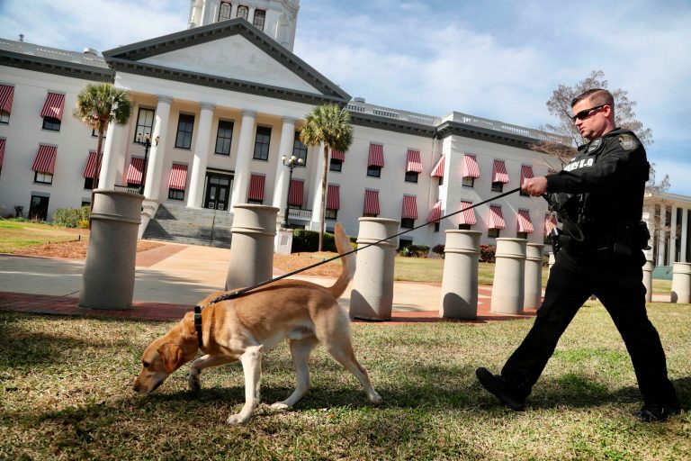 One arrested following bomb threat at Florida Capitol