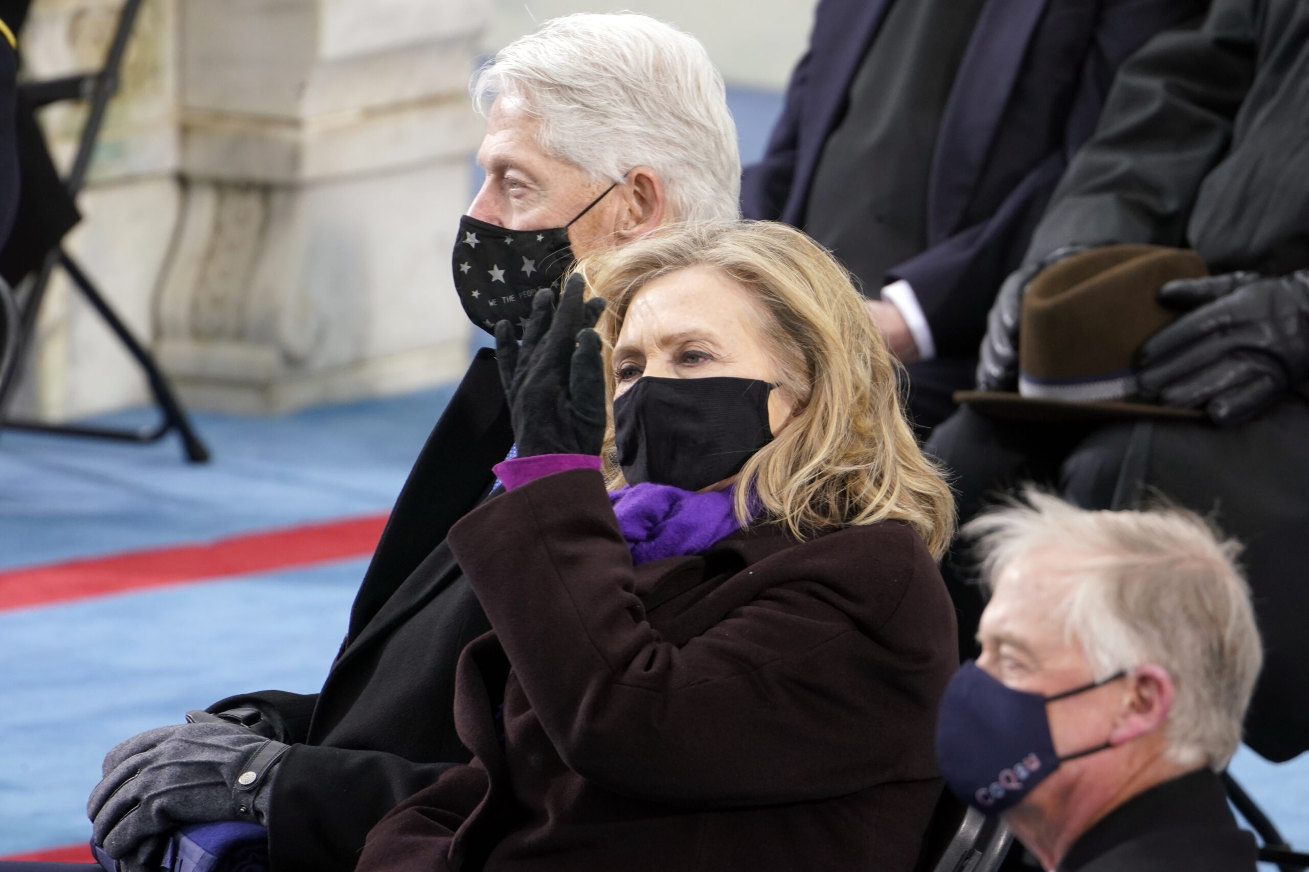 Bill Clinton appears to nod off during Biden’s inaugural address