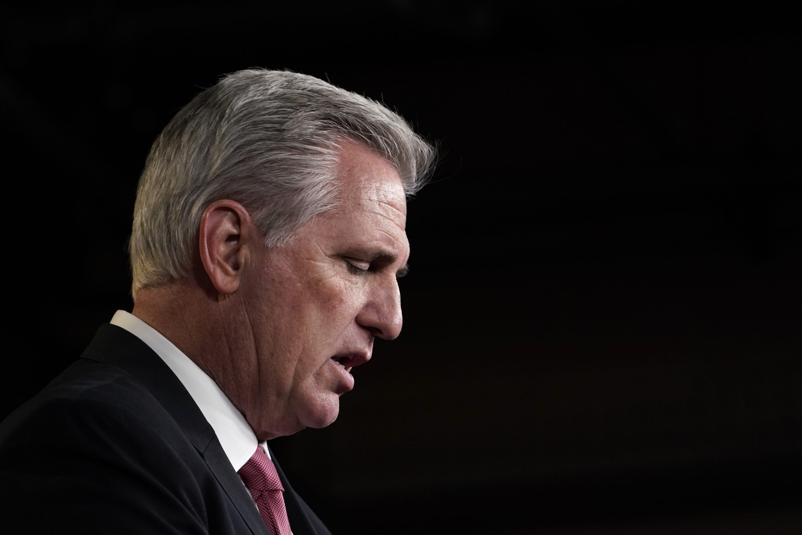 In Trump’s popularity, some Republicans find a center of gravity for the midterm elections