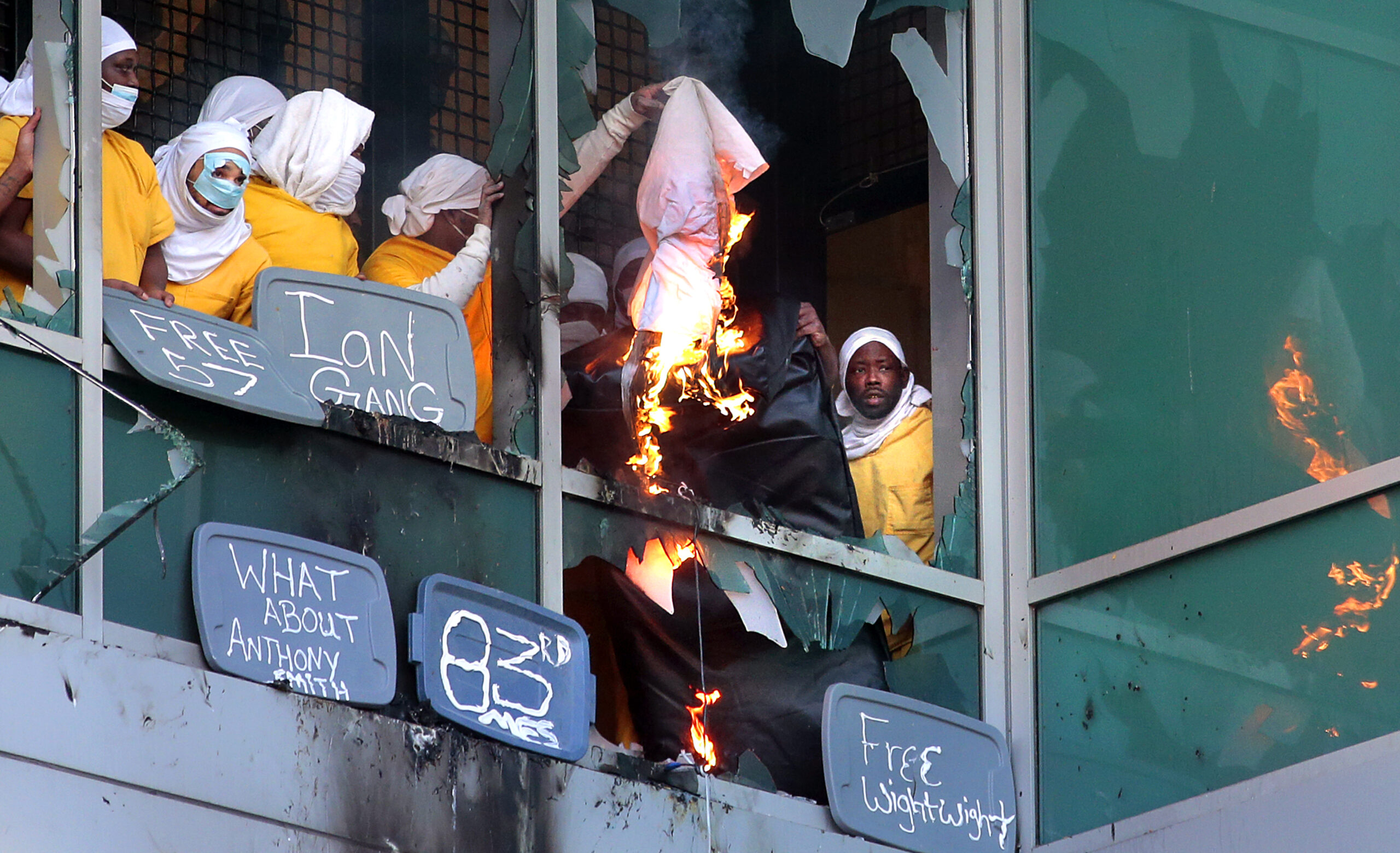 St. Louis inmates set fires, shatter windows, and take over part of jail