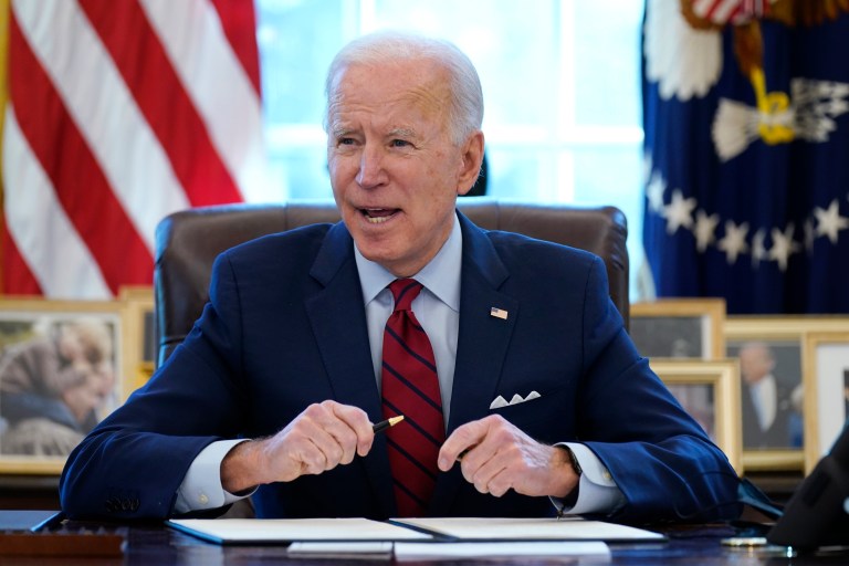 Biden ‘dictatorship’ ripped by five state AGs over minimum wage hike