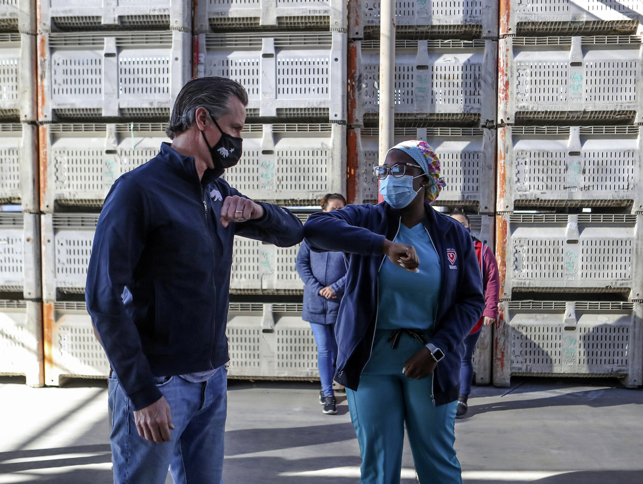 Newsom embarks on COVID vaccine roadshow as recall numbers rise