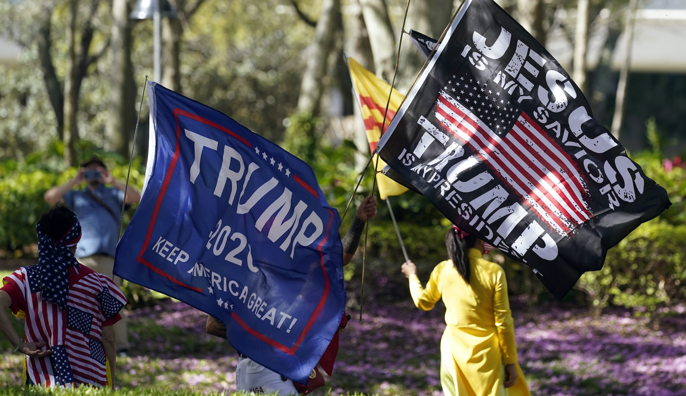 Two roads diverged for the Republican Party